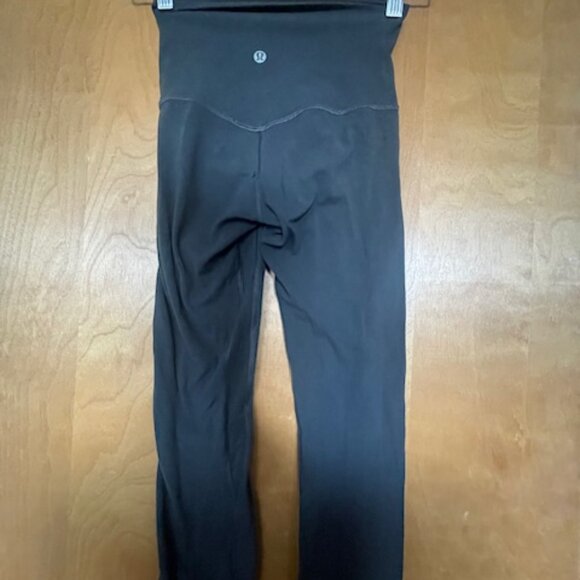 Lululemon Align Crop Leggings - Picture 2 of 3